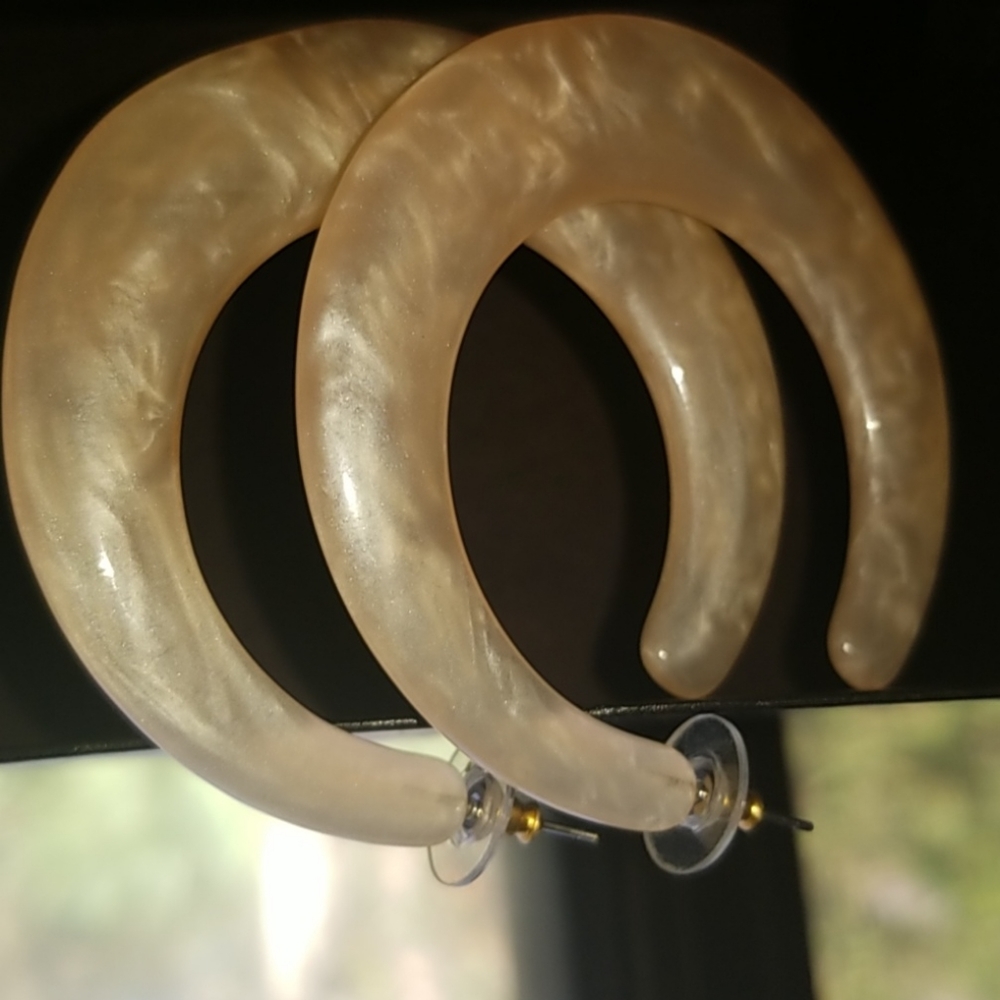 Pinkish Pearl Earrings